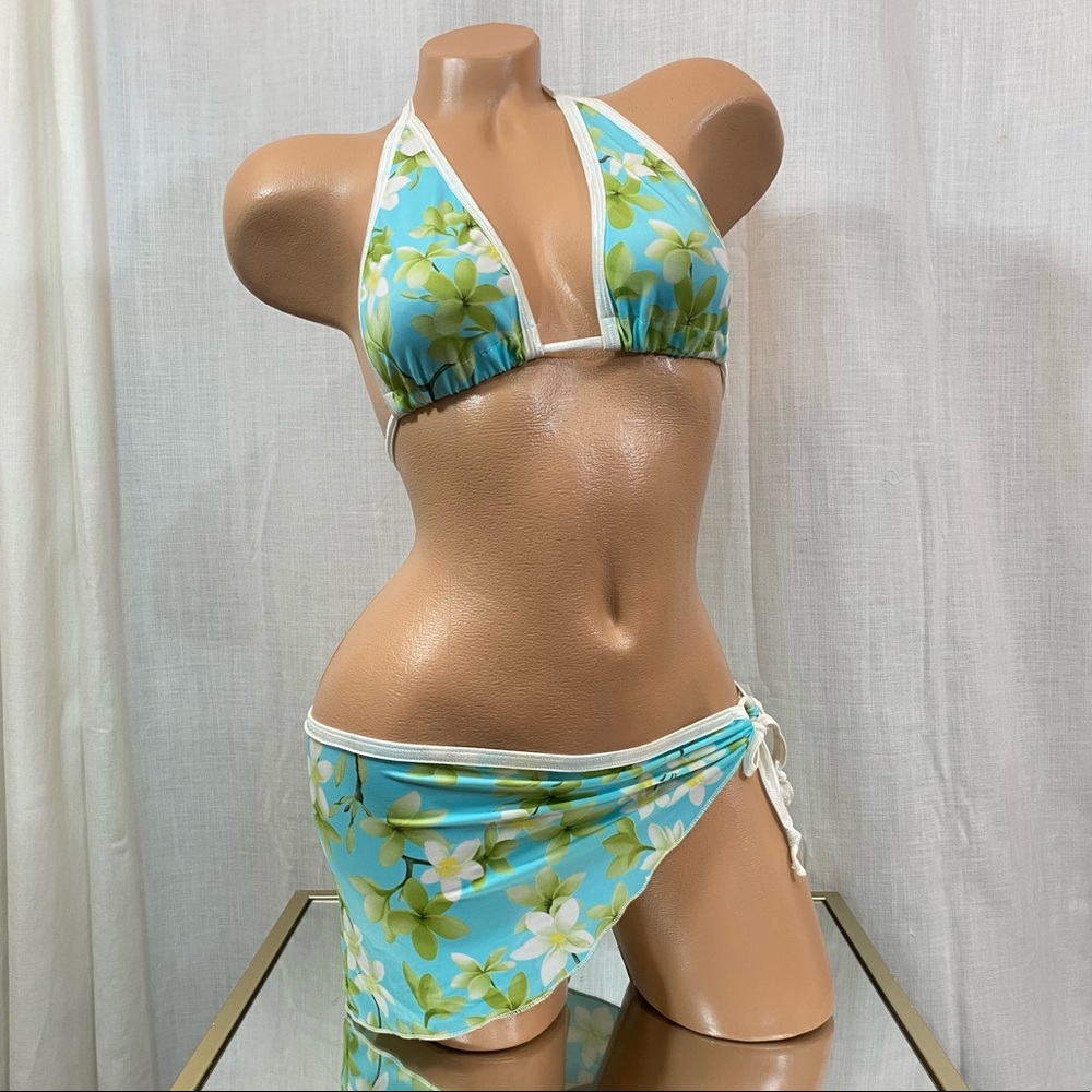 Exotic dancewear
